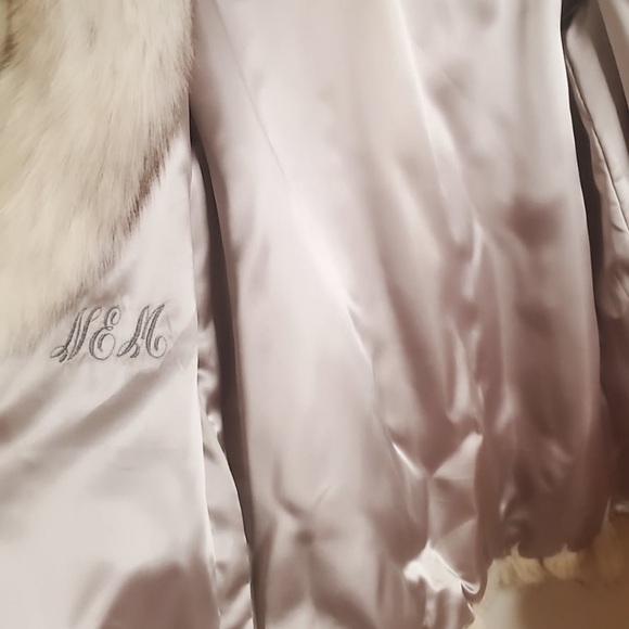 Natural Blue Fox Fur Coat - Picture 8 of 10